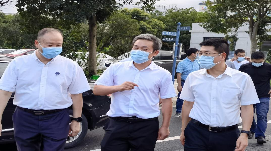  寧海縣人民政府縣長滕安達(dá)調(diào)研 &ldquo;三位一體，四方聯(lián)動&rdquo;產(chǎn)教融合育人模式