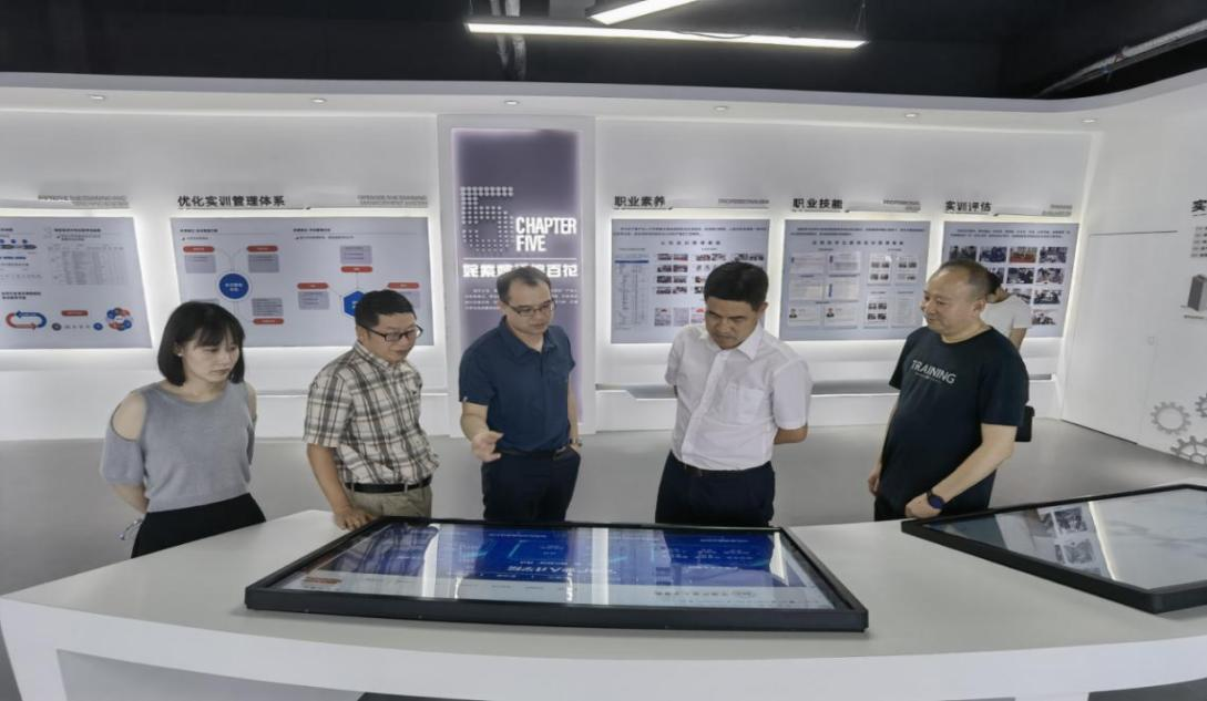  寧?？h人民政府副縣長(zhǎng)應(yīng)國(guó)邦調(diào)研 &ldquo;三位一體，四方聯(lián)動(dòng)&rdquo;產(chǎn)教融合育人模式