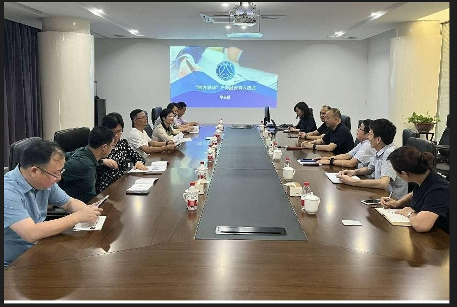 海寧市人力資源和社會保障局局長呂林峰一行 調(diào)研&ldquo;四方聯(lián)動&rdquo;產(chǎn)教融合育人模式