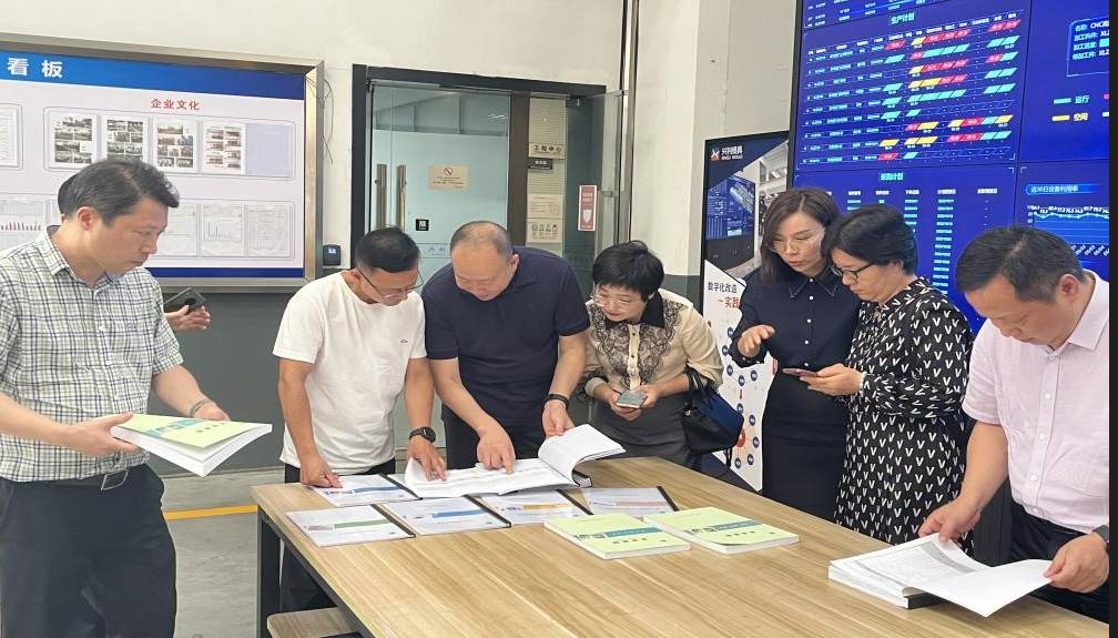 吉林工程技術(shù)師范學(xué)院機械與車輛工程學(xué)院黨委書記蘇麗一行 考察&ldquo;四方聯(lián)動&rdquo;產(chǎn)教融合育人模式