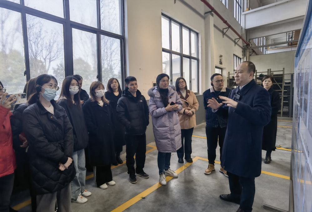 1678427176107295.jpg 1678427176107295.jpg